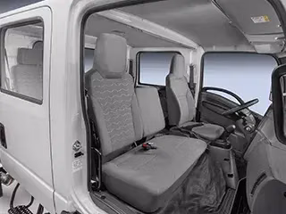 2027 Isuzu NPR-HD Standard Cab (N-Series Diesel) 109 in Wheelbase - Image 45