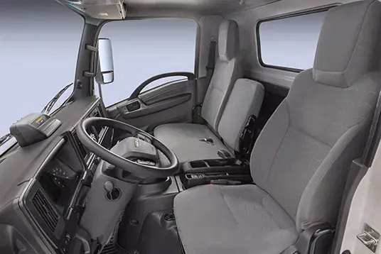 2026 Isuzu NPR-HD Standard Cab (N-Series Diesel) 176 in Wheelbase - Image 11